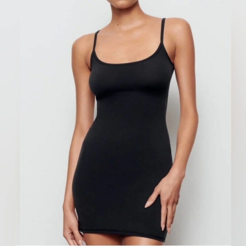 Skims FITS EVERYBODY Slip Dress Onyx Black Small